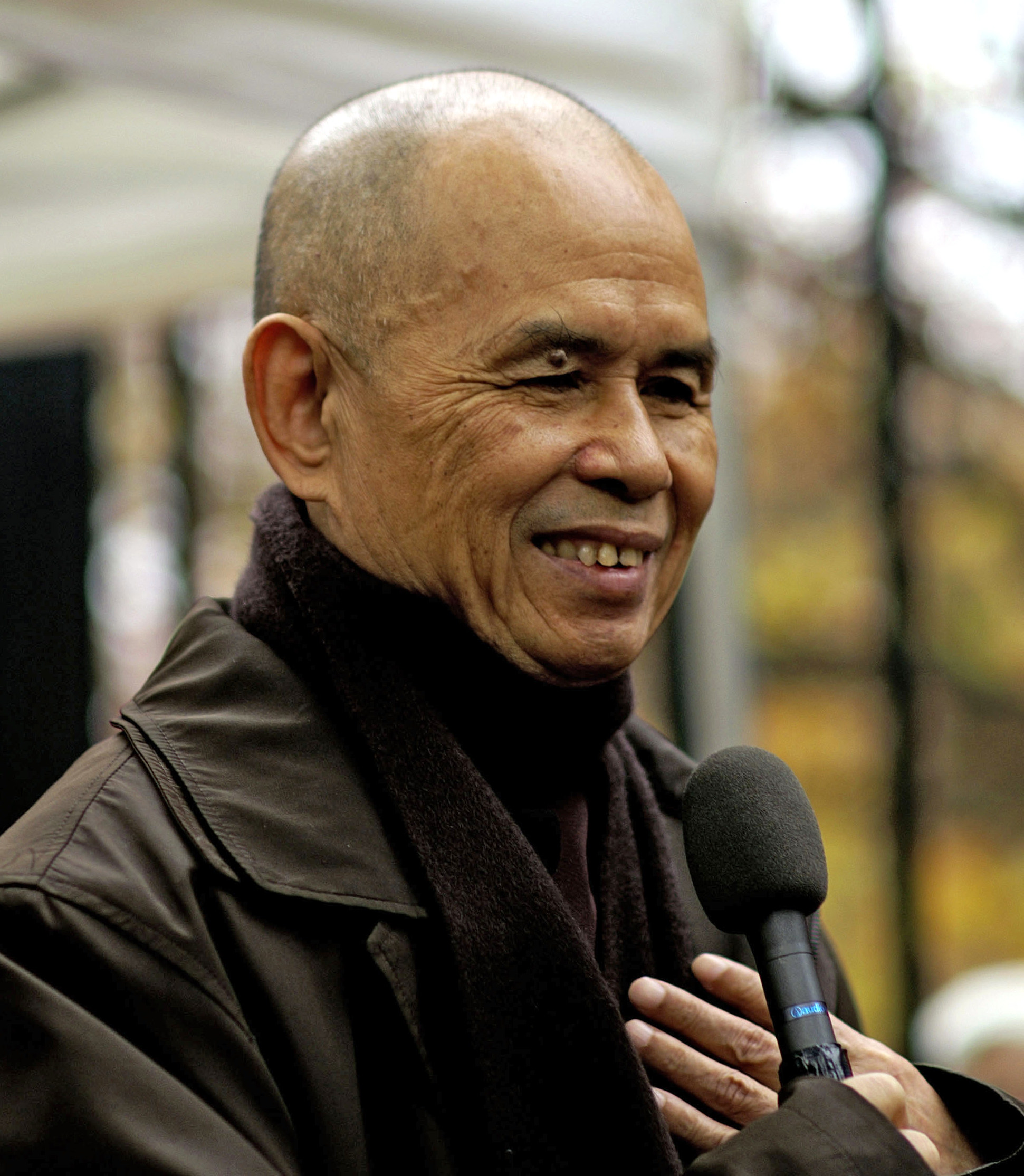 Thich Nhat Hanh : What is Mindfulness?